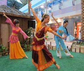 الصين تسجل 544 مليار دولار من صناعة الثقافة خلال النصف الأول