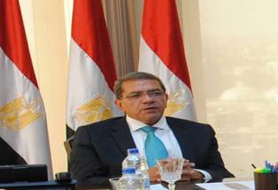 وزير المالية المصري : 5 مليارات دولار ايرادات السياحة العام الجارى