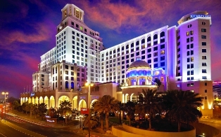 خبراء: الفعاليات ترفع إشغالات فنادق دبي