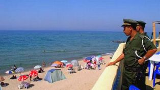 تجنيد أزيد من 300 5 دركي لموسم الاصطياف بولاية وهران