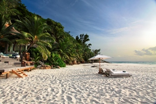 3 Seychelles Islands Make Condé Nast Traveller's list of -The World's 22 Most Incredible Private Islands-