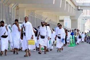 مطار برج العرب يودع غداً خامس أفواج حجاج الجمعيات