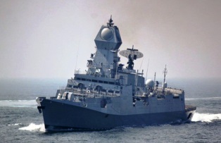 Minister Wallace Cosgrow delivers address on Indian warships after speeches by Rear Admiral Ravneet Singh and Indian High Commissioner Sanjay Panda