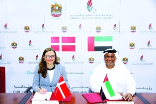 السويدي يوقع اتفاقية الأجواء المفتوحة بين الامارات و الدنمارك