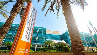 Fines and cancelation of licenses for tourism facilities violating Saudization