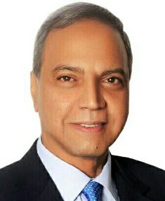 في اول ايام العيد: مصرللطيران تسير 120 رحلة دولية وداخلية لنقل 11 ألف راكبا