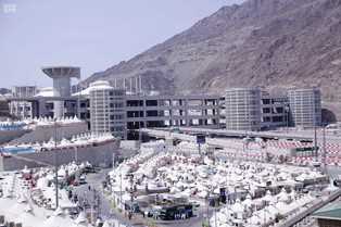 هيئة تطوير منطقة مكة المكرمة تسهم في نجاح تفويج الحجاج إلى منشأة الجمرات عبر قطار المشاعر