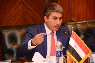 وزير الطيران المصرى فى موسكو اليوم لاستئناف مباحاثات عودة رحلات طيران السياح الروس