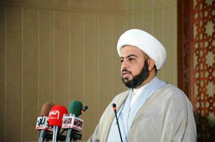 خطيب جمعة بغداد يدعو العراقيين لمراقبة تصرفات المسؤولين سيما المنتسبين للإمام علي