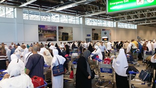 مصرللطيران تنقل 9 آلاف حاجا على متن 40 رحلة جوية اليوم و غدا