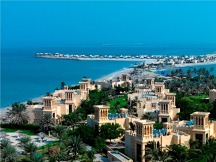 سياحة رأس الخيمة تتطلع الى تعزيز حركة القطاع الوافدة من روسيا