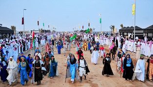 هيئة السياحة والتراث الوطني تشرف على سوق عكاظ بدلا من أمارة مكة