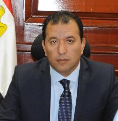 محافظ الاقصر يبحث مع بتروجاس إعادة تشغيل مصنع تعبئة أسطوانات البوتاجاز بالطود