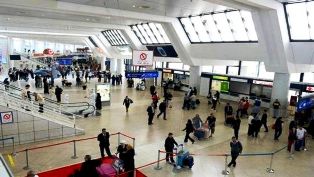 IATA :Passenger Growth Slowed in August