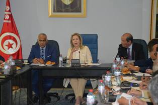 وزيرة السياحة التونسية تلقتى مع أعضاء المجلس التنفيذي fth