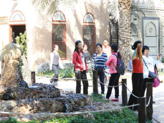 طلـب قـوي على السياحة بأبوظبي من السوقين الصيني والهندي