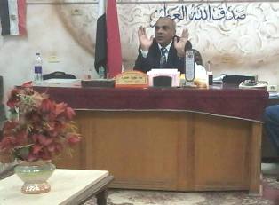 بحث سير العملية التعليمية وسد العجز فى عدد المعلمين بمدارس الاقصر