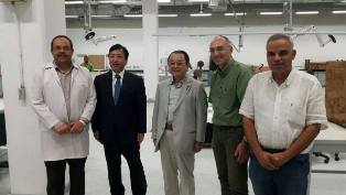 وفد من البرلمان الياباني يزور المتحف المصري الكبير ومنطقة الاهرامات