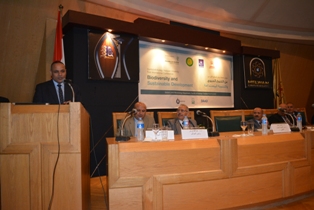 عميد علوم حلوان يطالب بمناهج دراسية لحماية التنوع البيولوجى بمؤتمر علمى