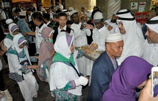 المدينة المنورة تودّع آخر أفوج حجاج إندونيسيا