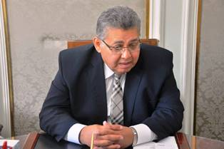 البحث العلمى تطلق إشارة بدء تشغيل محطة طاقة شمسية حرارية تجريبية لتوليد الكهرباء ببلبيس