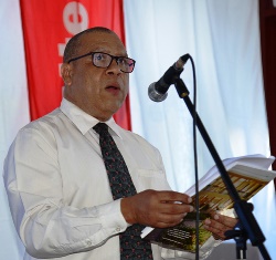 Minister for Tourism and Culture Alain St.Ange has met the Seychelles Ambassadors and consuls