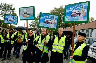 لوفتهانزا تلغي مئات الرحلات الجوية اليوم بسبب الإضرابات