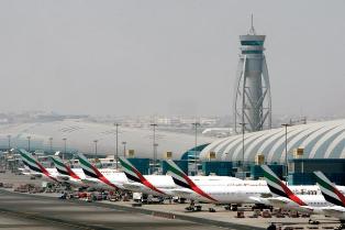 مطارات الإمارات ترفع الحركة الجوية بالشرق الأوسط في أغسطس