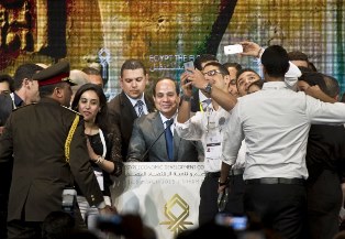 خبير اثرى يطلب استثمار رسالة السيسى للسلام  سياحيا للعالم من أرض السلام وملتقى الأديان