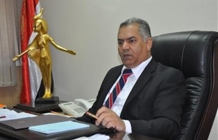 الدماطى وزير الاثار السابق في ندوة تاريخ مصر الفرعونيه بمعرض الجزائر الدولي للكتاب