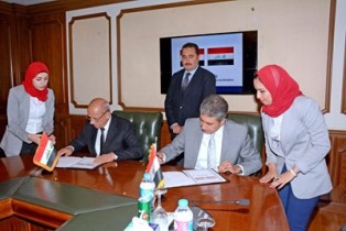 مصر و العراق يوقعان مذكرة تفاهم في الصيانة والتدريب بمجال الطيران