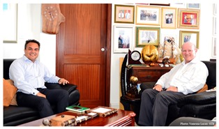 Bilateral meeting between Minister Alain St.Ange of the Seychelles and Regional President of Reunion Island Didier Robert brings the islands even closer together