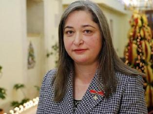 وزيرة سياحة فلسطين تغادر القاهرة بعد حضور الاجتماع التنفيذى للسياحة العالمية