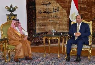 الرئيس السيسى يبحث مع آل فهيد سبل تعزير الحركة السياحية العربية لمصر والتنمية المستدامة