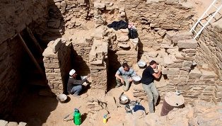 10 فرق سعودية دولية مشتركة تدشن موسم المسح والتنقيب الأثري في المملكة