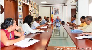 Minister Alain St Ange meets with the heads of the new Ministry of Tourism, Civil Aviation, Ports & Marine