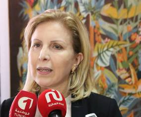 اللومي : السياحة التونسية تحقق مليارا دينار عائدات منذ بداية العام