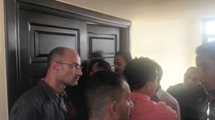 وزير الآثار يمنع الصحفيين من حضور شرح مشروع تطوير هضبة الاهرامات