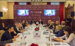 الخطوط الجوية القطرية تناقش خطط التوسع في إيطاليا