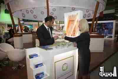 متاحف الشارقة تشارك في فعاليات سوق السفر العالمي بلندن