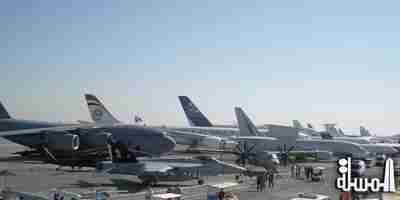 وزير الدفاع الإيطالي يشيد بمعرض دبي للطيران ويصفه بأهم معارض الطيران في العالم