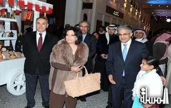 في أول فعاليات المنامة عاصمة السياحة العربية .. الثقافة تستقطب السياح إلى سوق المنامة القديم