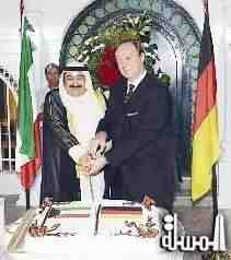 الخبيزي: لا أبعاد سياسية وراء تأخر إعفاء الكويتيين من “الشينغن” ..تأشيرة خليجية موحدة ترجع إلى القادة