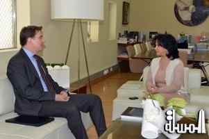 وزيرة ثقافة البحرين تبحث مع سفير بريطانيا سبل التعاون