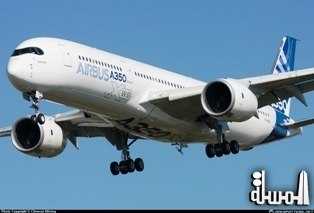 مدير مطار صنعاء الدولي ينفي توقف الرحلات في المطار