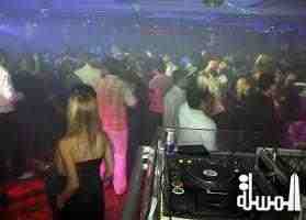 سياحة البحرين تستعين بالنيابة لاغلاق حانات ومراقص الفنادق