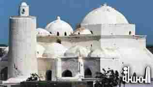 العثور على محراب أثري خلال أعمال ترميم لجامع الأشاعرة في زبيد