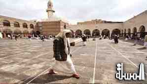 مجلس الترويج السياحي يصدر اول بروشور سياحي عن الجامع الكبير بصنعاء