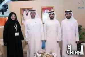 سالم بن عبدالرحمن يطلع على انشطة جناح امارة الشارقة في معرض سوق السفر العربي