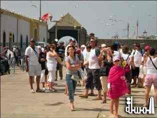 بريطانيا تنصح رعاياها بالتوجه نحو المغرب للسياحة